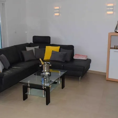 Anniken تروغير